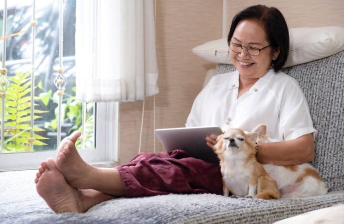 Navigating Social Media: A Guide for Boomers!