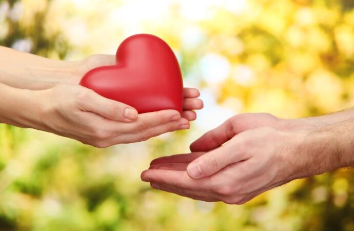 Spreading Sunshine: Celebrating Random Acts of Kindness Week<br> (Feb. 12th)