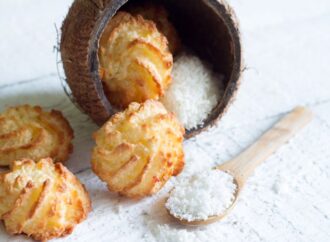 Let’s Celebrate National Macaroon Day! (May 31st)