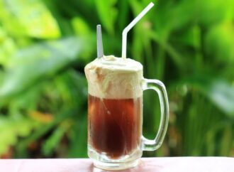 National Root Beer Float Day: A Sweet Celebration! (August 6th)