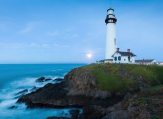 Celebrating National Lighthouse Day: A Beacon of History and Light! (August 7th)