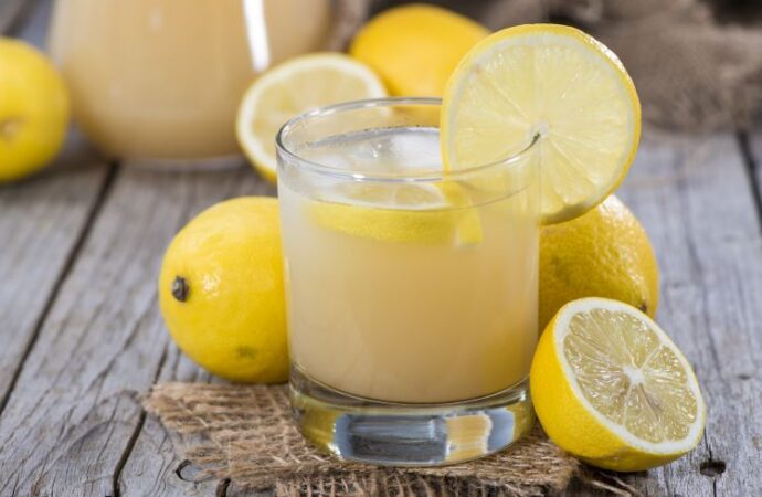 Celebrating National Lemon Juice Day: A Refreshing Tribute to a Tangy Delight! (August 29th)